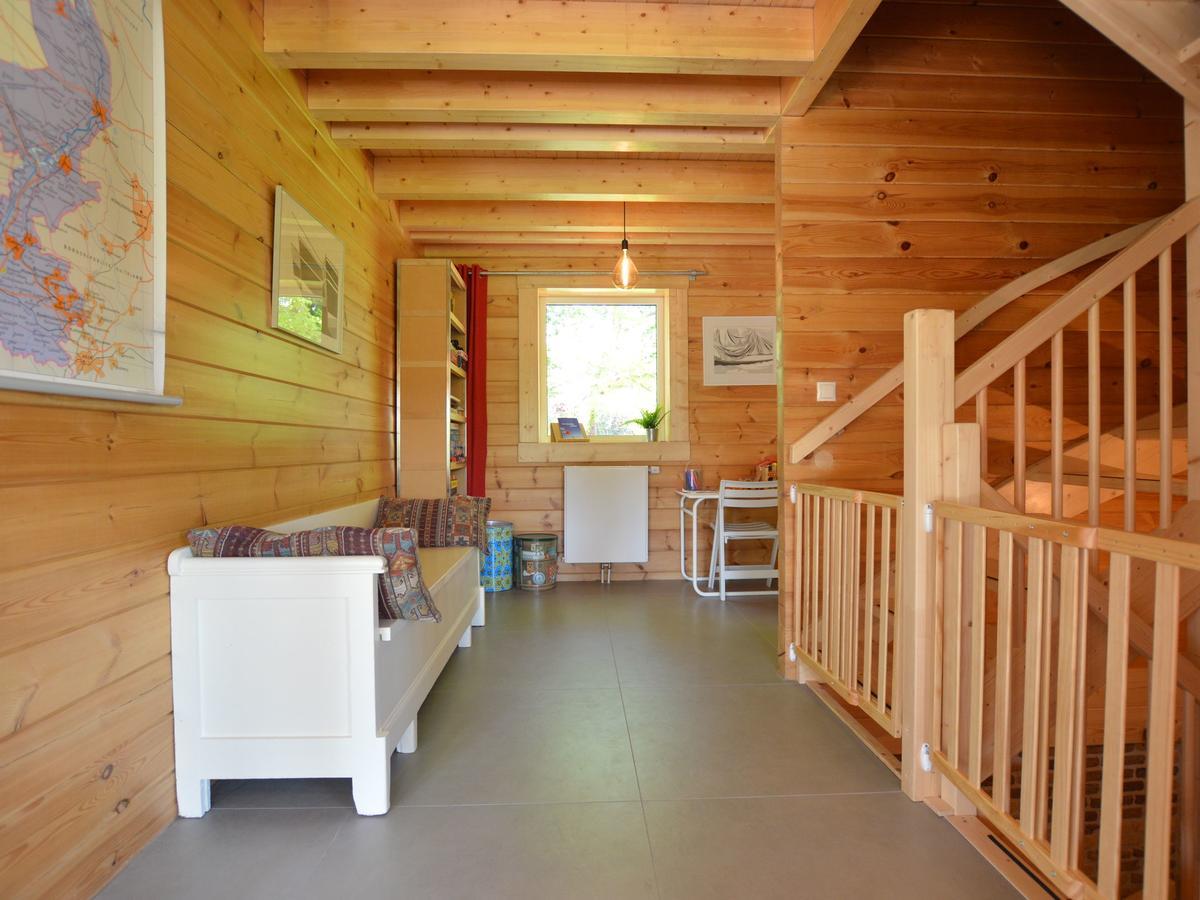 Cosy House In With Views And Spacious Terrace *