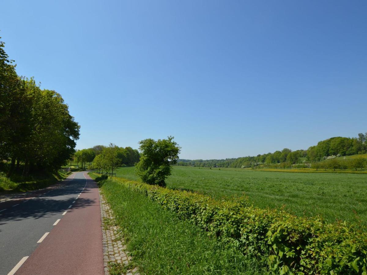 Cosy House In With Views And Spacious Terrace Slenaken